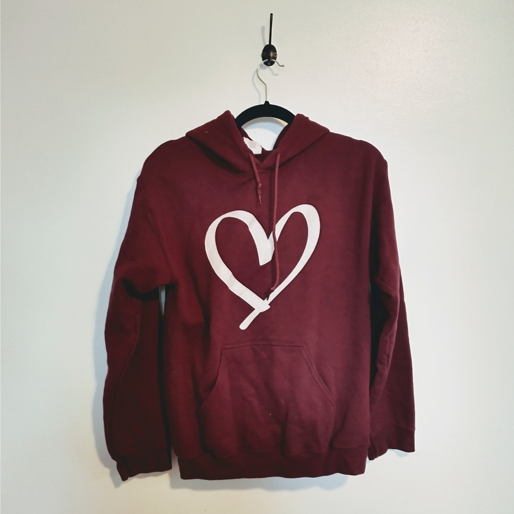 Gildan maroon hoodie with heart on the front size small